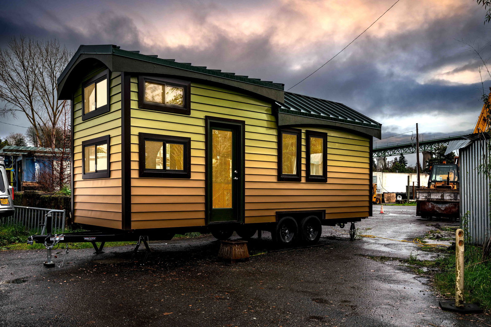 Mossyrock Rollingstone Custom Tiny Home - 1 bed, 1 bath, 274 sqft in Portland, Oregon